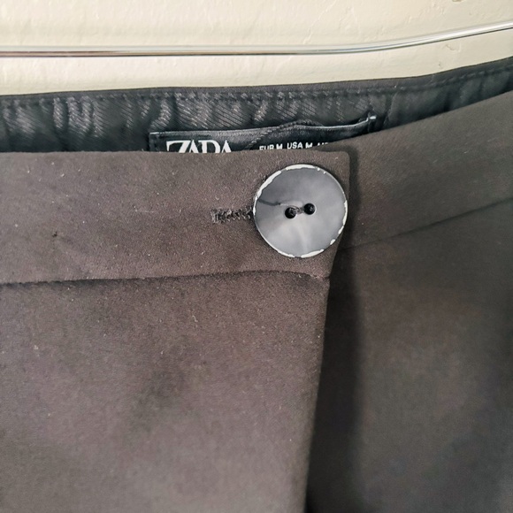 Zara Classic Black Women's Shorts‎ - Picture 3 of 7